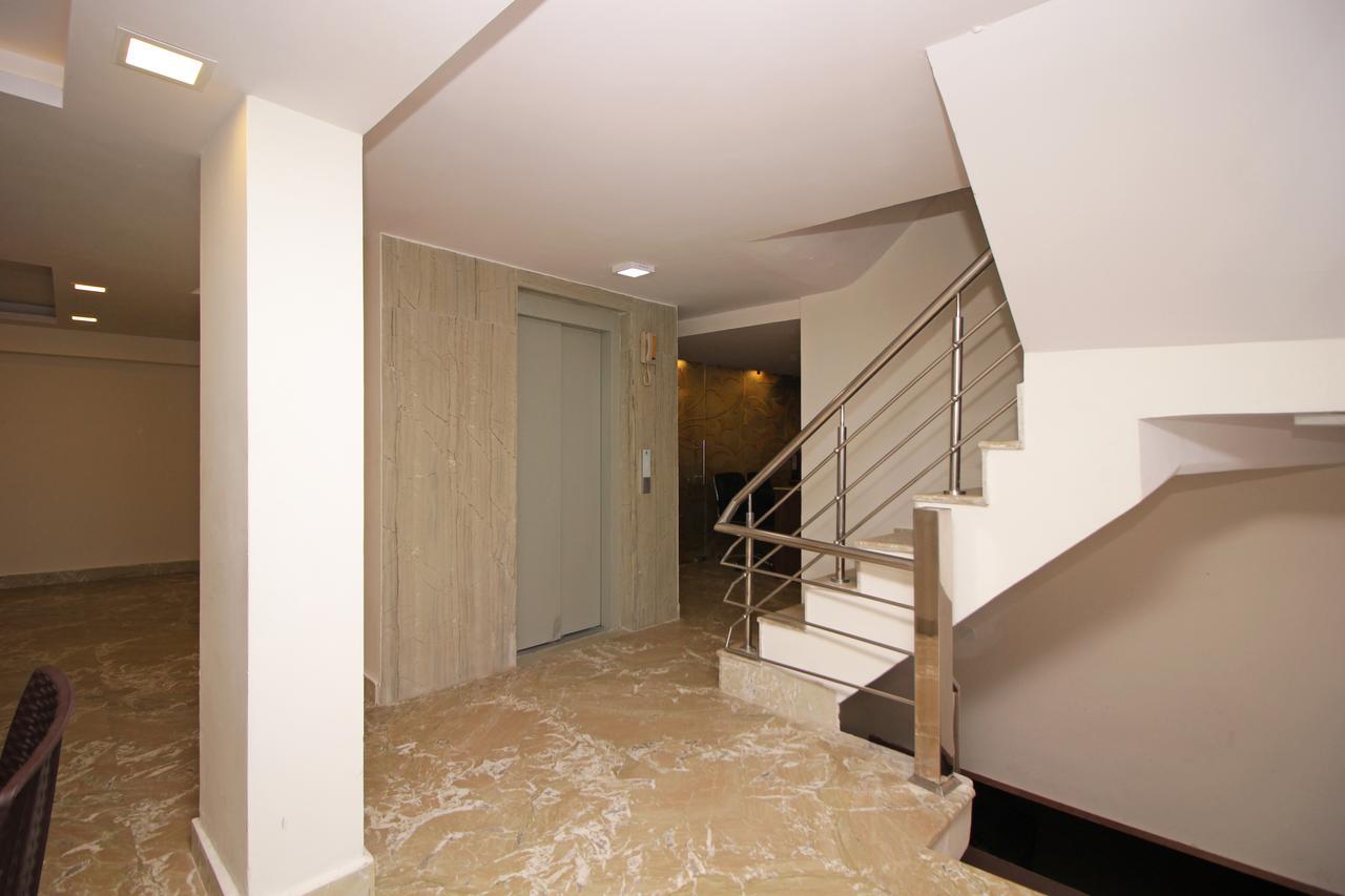 Hotel Nanak Residency New Delhi Exterior photo